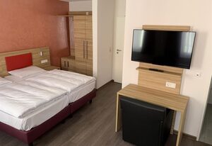 Hotel Well – Einzelzimmer, Dusche, WC