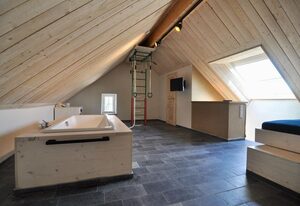 Ferienhaus Baustert – 6-Bett-Ferienhaus Dusche u.Bad, WC, 3 Schlafräume