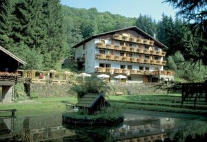 Wolffhotel-Outdoorhotel-Restaurant – Einzelzimmer Dusche/WC