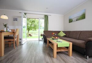 Hubertushof Eifel – Ferienhaus "Meise" für 4 Personen, Erdgeschoß