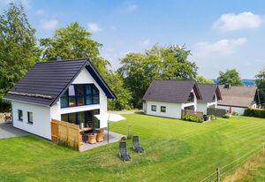 Ferienhäuser Gehlen – Graues Ferienhaus, Dusche/WC bis 6 Pers.