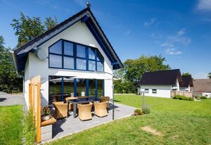 Ferienhäuser Gehlen – Graues Ferienhaus, Dusche/WC bis 6 Pers.