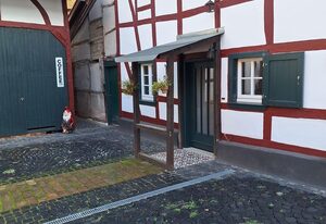 Rosige Zeiten, Ferien im Fachwerkhof – Ferienhaus im Fachwerkhof, Dusche,WC,3 Schlafräume