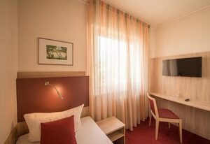 Hotel-Restaurant Leander – Einzelzimmer Dusche/WC