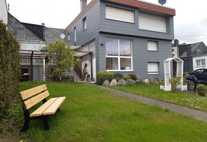 Ferienhaus Zum Hochstein – 4-Bett-Ferienhaus Dusche/WC, 2 Schlafräume