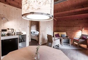destinature Dorf Südeifel – destinature Blockhütte bis 4 Personen