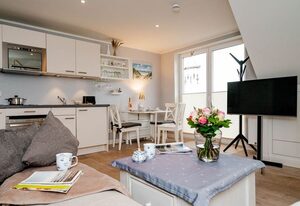 Kleine Buhne – Entspanntes Inselleben: Gemütliche Ferienwohnung in Wenningstedt auf Sylt