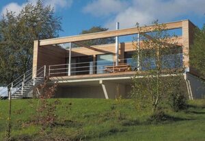 Exklusives Ferienhaus mit Terrasse und Garten