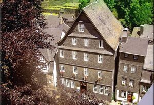 Hotel Graf Rolshausen – Doppelzimmer Dusche/WC