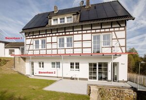 Bienenhaus 1 – Ferienwohnung