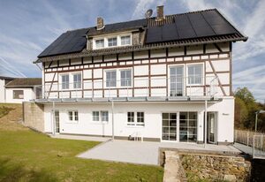 Bienenhaus 1 – Ferienwohnung