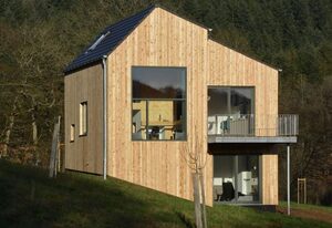 Moderner Holzhausneubau in der Eifel