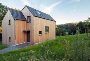Moderner Holzhausneubau in der Eifel