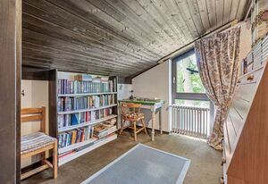 George Countryhouse