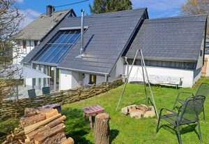 Haus Burg, Ferienhaus – 8-Bett-Ferienhaus  Dusche/WC, 3 Schlafräume