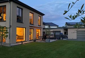 Eifel-Mosel-Hideaway, Ferienhaus – Ferienhaus 6P.mit Outdoor-Pool,Hot-Tub u.Fin.Sauna