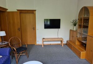 Ferienwohnung Alter Bahnhof – 8-Bettwohnung (Erdgeschoss) - No. II