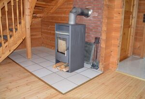 Chalet mit Garten, Grill und Terrasse