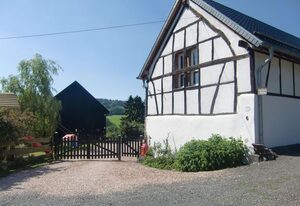 Little Stonehouse