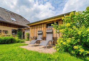 Karla: stilvolles Apartment mit Terrasse und Garten – Ferienapartment Karla