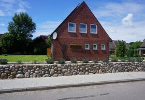 Haus Moni