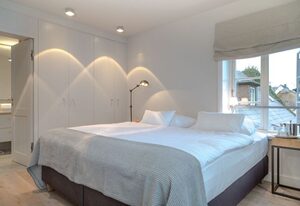 Austernfischer – Moderne Ferienwohnung im idyllischen Alt-Westerland mit Natursteinbad.