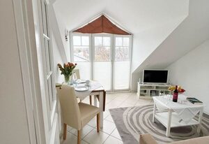 Leyla OG – Ferienwohnung Leyla auf Sylt: Balkon, Parkplatz & hundefreundlich