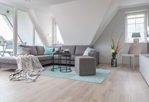 Bäum Hüs B – Ferienwohnung mit Südbalkon bietet bis zu 5 Personen Platz in Strandnähe.