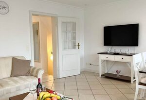 Leyla EG – Geräumige Ferienwohnung auf Sylt mit Terrasse, Garten & Parkplatz
