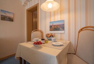 Kim im Haus Wega – Entspanntes Inselleben: Gemütliche Ferienwohnung in Westerland auf Sylt