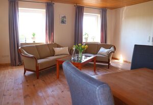 Ferienwohnung Hof Margarethental – Renovierte Haushälfte für 6 Pers. auf schönem Bauernhof