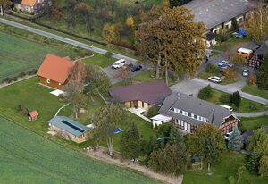 für 16 Personen mit Terrasse