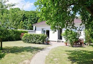 ***Ferienhaus Naturidyll mit großem Garten***
