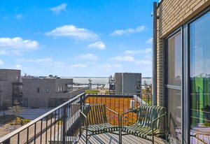 Penthouse Imort (654)