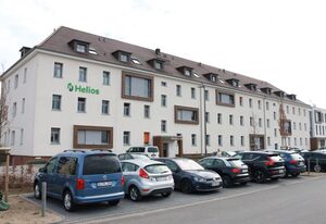 Leben wie im Hotel by Helios – Einbettzimmer mit eigenem Bad und feststehenden Bett
