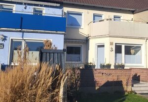 Das Immerreich – Ferienhaus mit Balkon, Terrasse und kleinem Garten