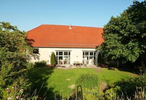 in Weenzen mit Großem Garten