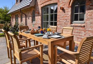 Haus Söl´ring Perle – Es gibt Häuser auf Sylt. Und es gibt Orte, die etwas mit Menschen machen. Die ,,Söl’ring Perl´´ gehört zu Letzterem.