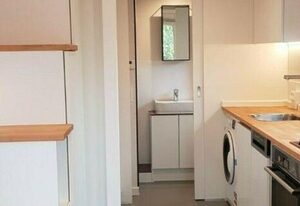 Ella1