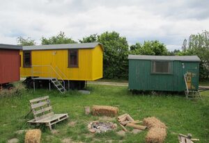 Wohnwagen im Wangeliner Garten mit Sommerküchen - Nutzung – Wohnwagen 1
