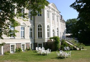 Schloss Zinzow – Fewo 6 (4-Raumfewo 140 m²)