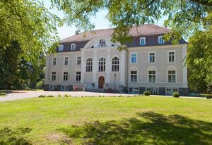 Schloss Zinzow – Fewo 6 (4-Raumfewo 140 m²)