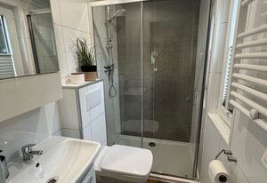 Tinyhouse Neila stilvolle &  moderne Auszeit am See | Natururlaub in Stuer, Mecklenburgische Seenplatte Klima, Grill