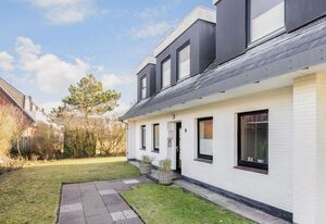 Inselglück – Idyllische Erdgeschosswohnung mit Garten in zentraler Lage von Wenningstedt