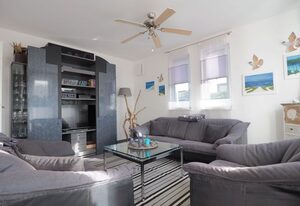 Biene's Nest – Komfortables Ferienhaus für bis zu 8 Personen und Hund mit Balkon und Terrasse
