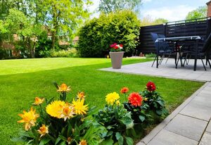 "Heide" mit Garten und Terrasse