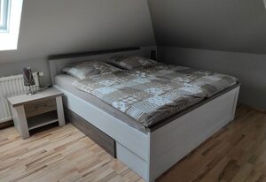 Guhl, Privatzimmer – Nichtraucher-DZ, Dusche, WC, 1 Zimmer, Souterrain