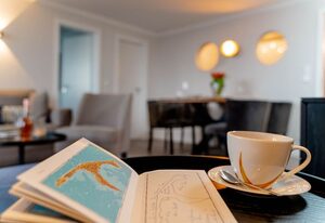 Hummer und Meer – Moderne Ferienwohnung in Westerland: Perfekt für Ihren Nordseeurlaub!