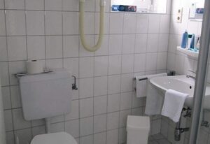 Meyn – Einzelzimmer, Dusche, WC