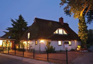 Heidekate unter Reet – FeHa, Du+Bad/WC, 100 m², 1 DZ, EG und OG